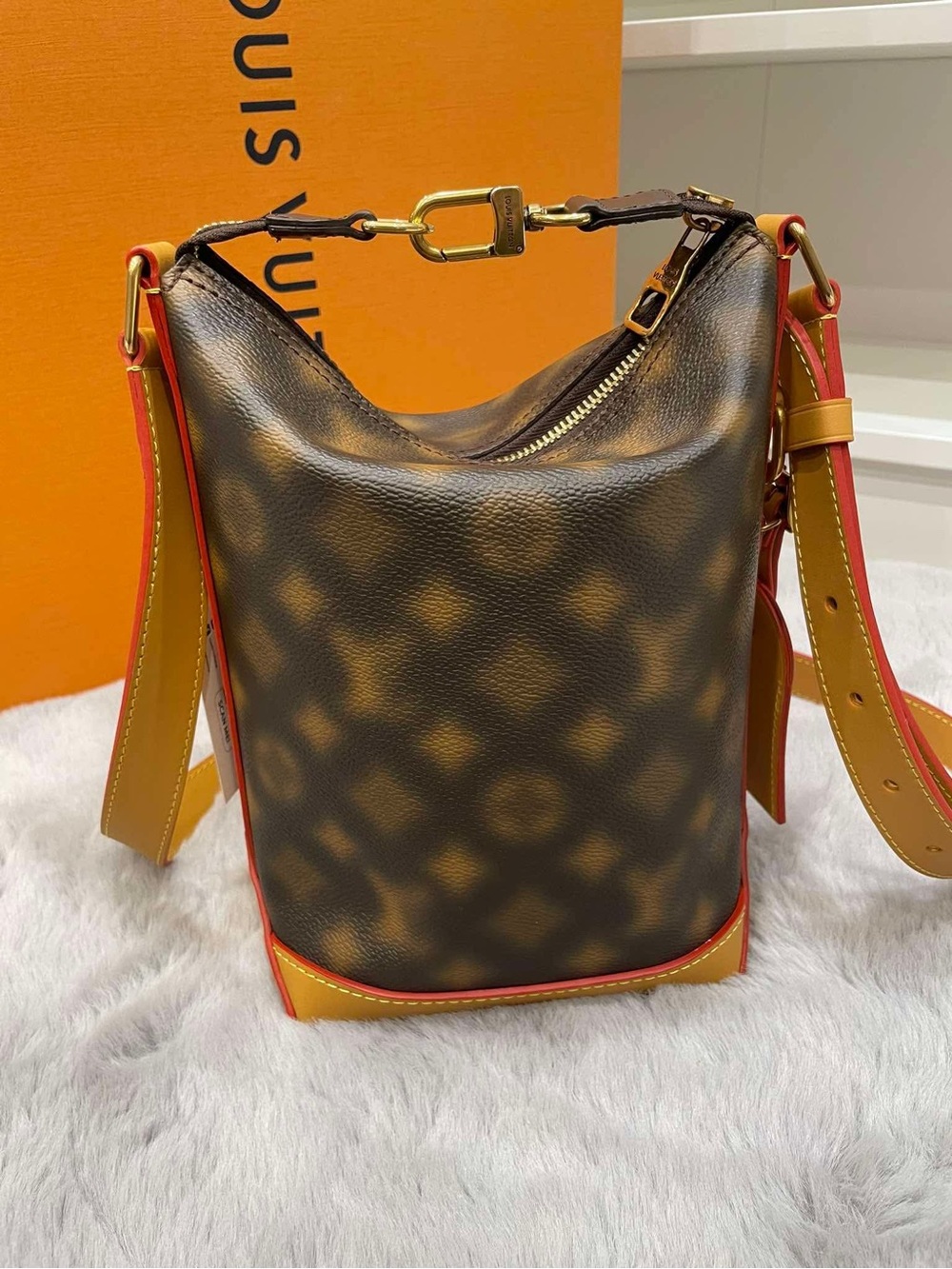 Louis Vuitton Limited Edition Hobo Cruiser PM Blurry Monogram - Picture 3 of 13